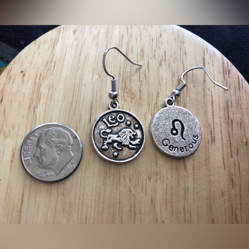 Zodiac - Leo earrings
